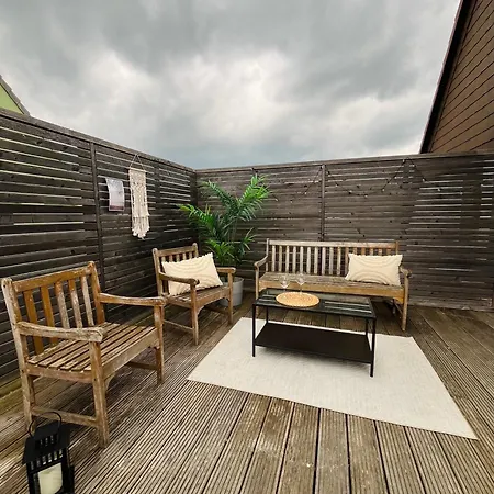 Overnight No1 - Dachterrasse, Kueche, Netflix